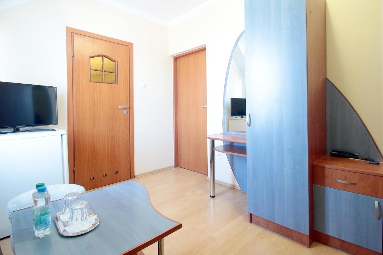 Kook Hotel & Rest Ryasne-Ruske Dış mekan fotoğraf